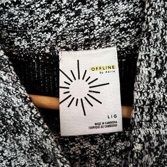 Offline by Aerie Sweater - Picture 2 of 7